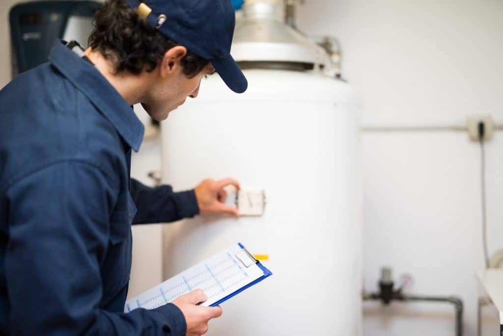 7 Safety Tips Keep in Mind During Hot Water Service